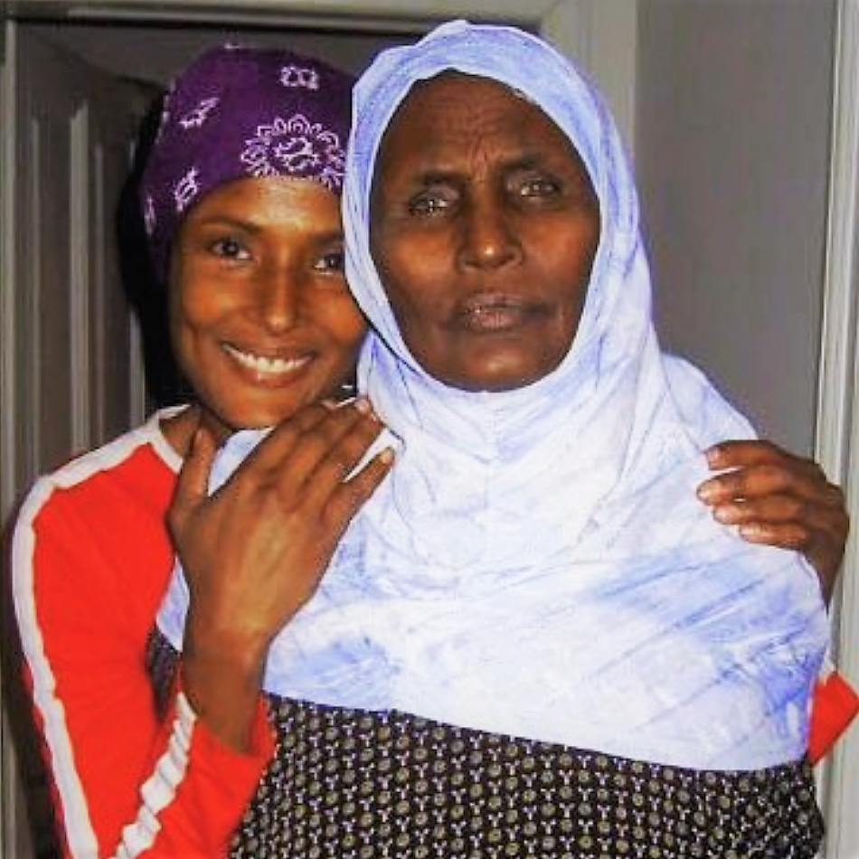 waris-dirie-mom-i-forgave-you-a-long-time-ago-desert-flower